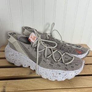Nike Space Hippie 04